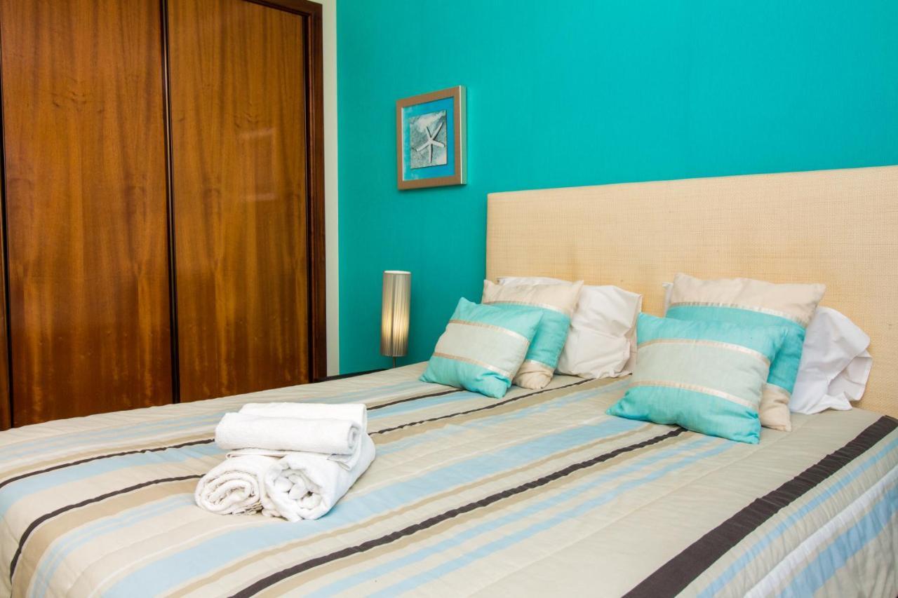 Family Apartment - Pool And Garden & Playground & Beach & Albufeira Kültér fotó