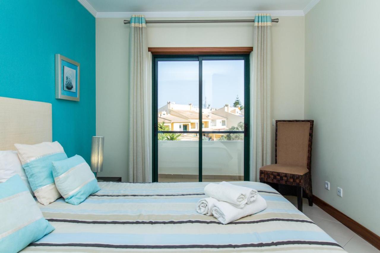 Family Apartment - Pool And Garden & Playground & Beach & Albufeira Kültér fotó